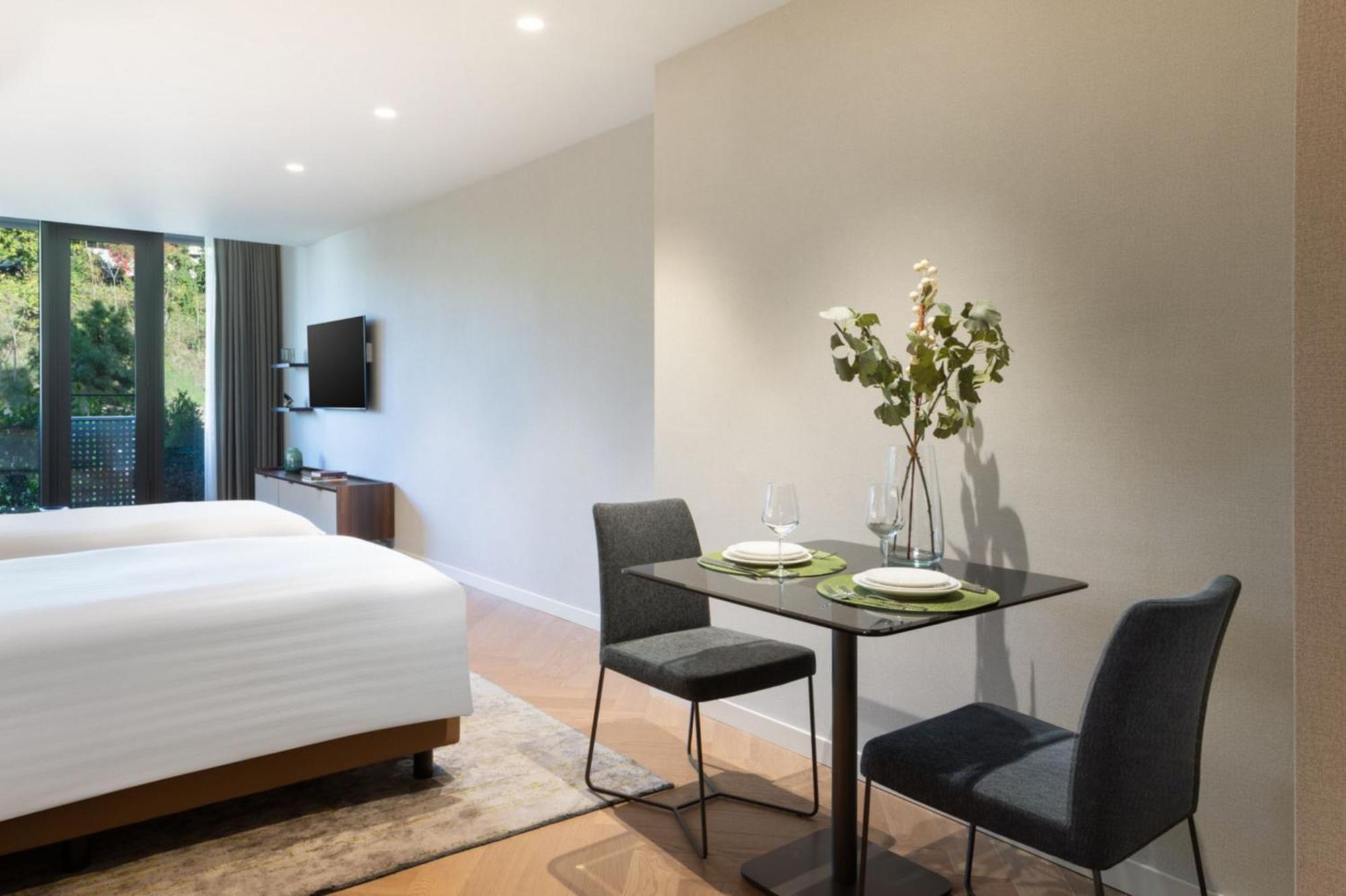 Отель Marriott Executive Fulya