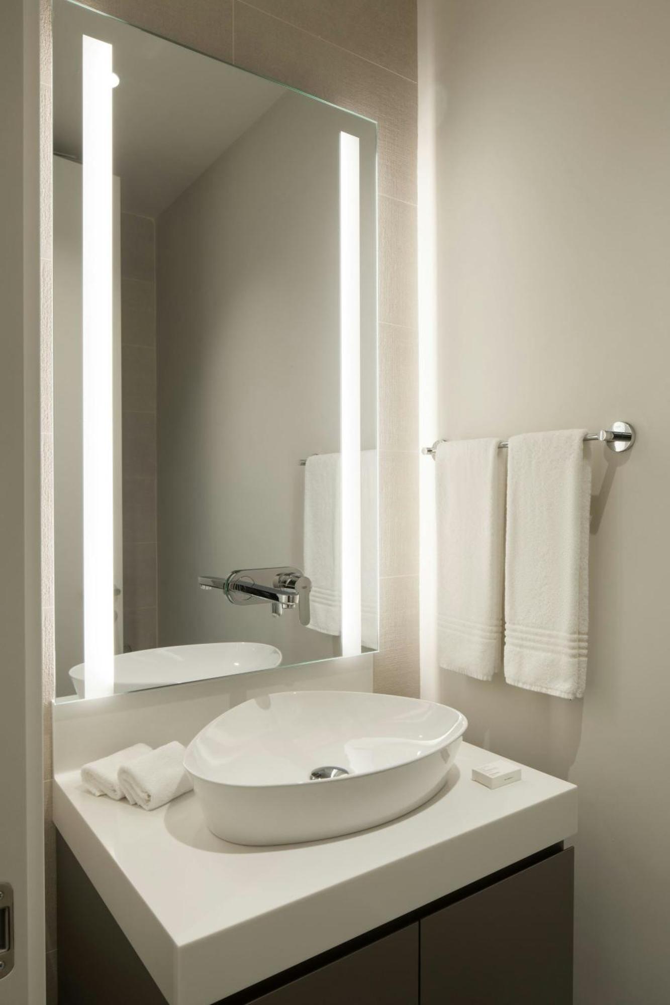 Marriott Executive Fulya Отель *